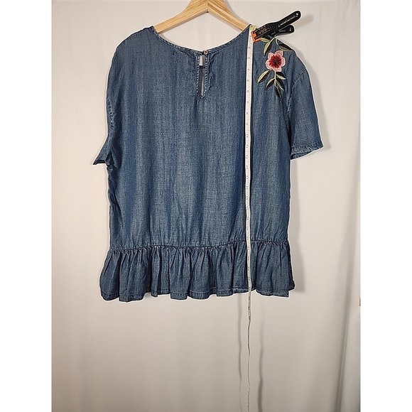 Chelsea & Theodore‎ Peplum Embroidered Floral Top Chambray Blouse Women Large - Picture 10 of 13